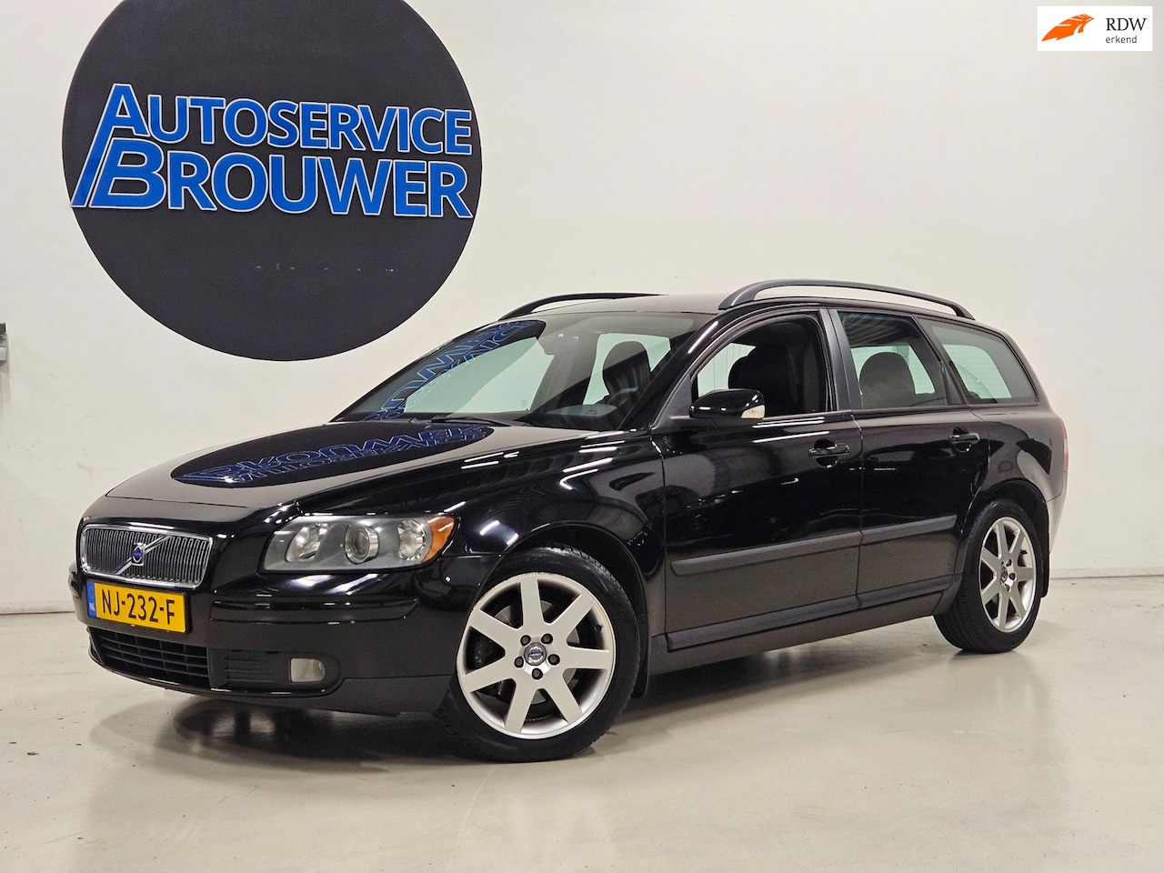 Volvo V50 - 2.4 Auomaat Airco - AutoWereld.nl