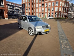 Skoda Fabia Combi - 1.4-16V Elegance