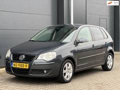 Volkswagen Polo - 1.2 EASYLINE + 5DRS + AIRCO + LMV
