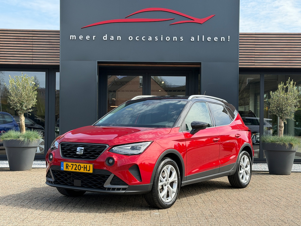 SEAT Arona - Arona 1.0 TSI 95pk FR Business Intense Plus - AutoWereld.nl