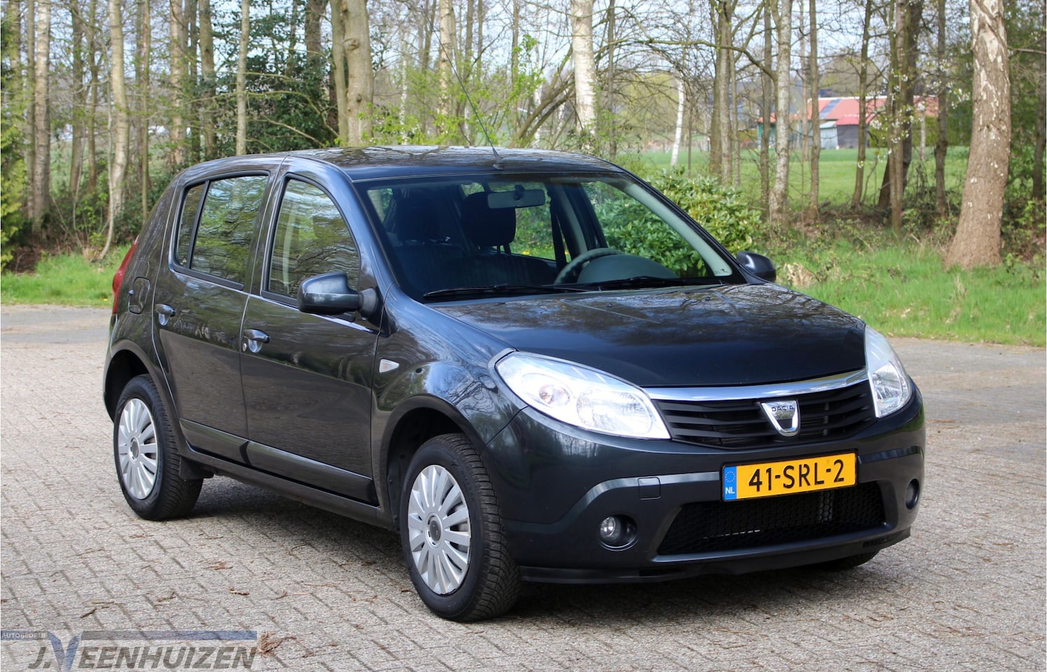 Dacia Sandero - 1.2 Lauréate | 2011 | Airco | Nwe APK! - AutoWereld.nl