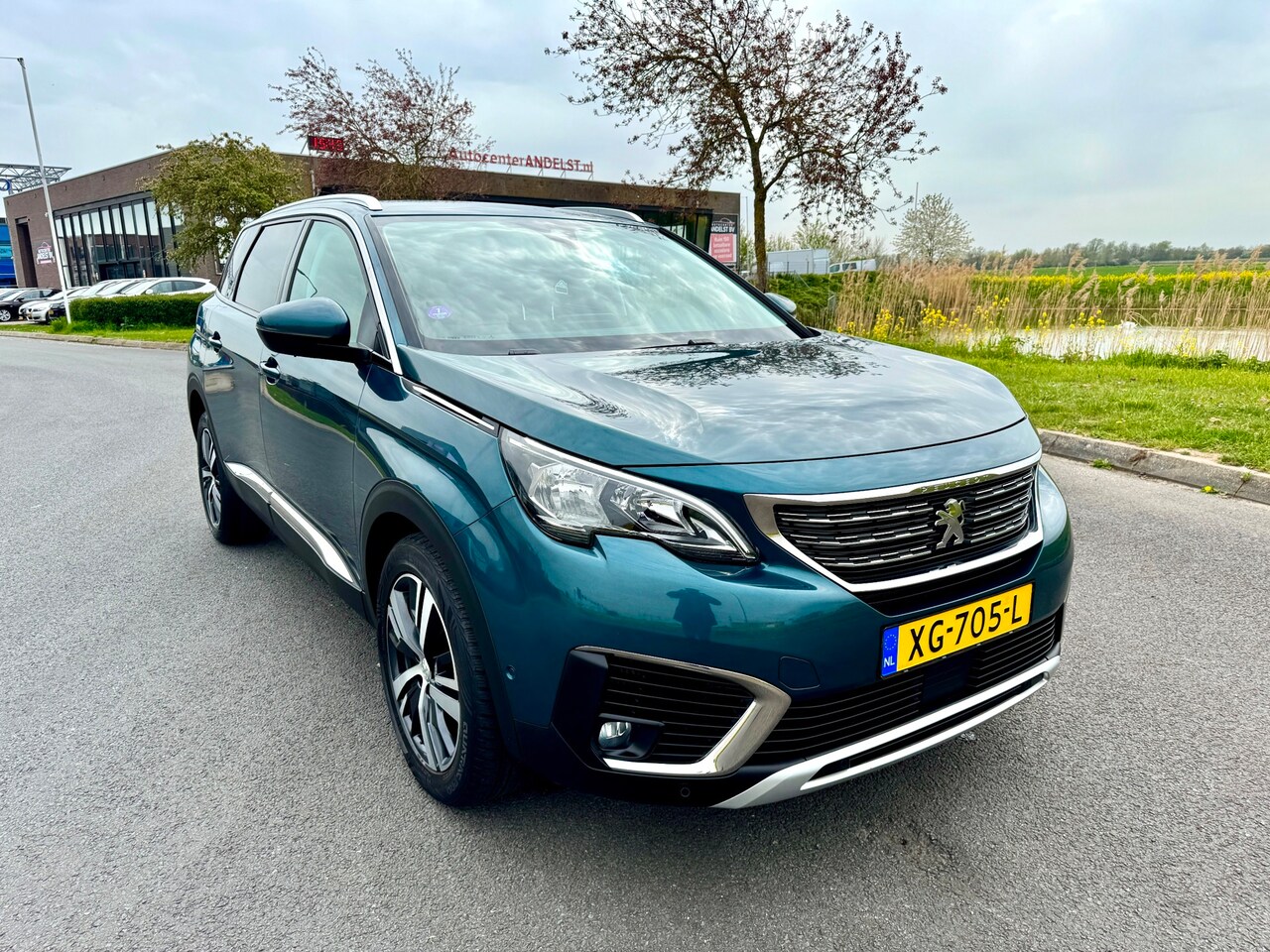 Peugeot 5008 - 1.2 PureTech Blue Lease GT-Line 1.2 PureTech Blue Lease GT-Line, 7pers, Trekhaak, Cam, Navi, Pdc, Carplay, Keyless, Lmv, C - AutoWereld.nl