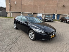 Volvo V40 - 1.6 T2