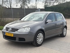 Volkswagen Golf - 1.6 FSI Optive 2