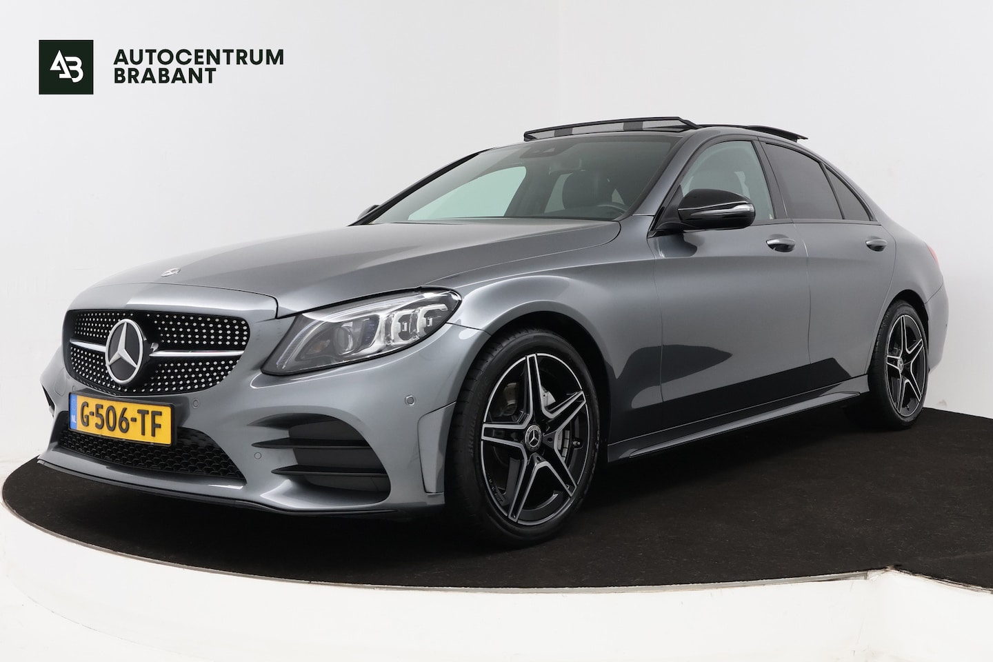 Mercedes-Benz C-klasse - 180 Solution AMG (PANORAMADAK, MULTIBEAM LED, SFEERVERLICHTING, NIGHTPAKKET, PDC, CAMERA, - AutoWereld.nl