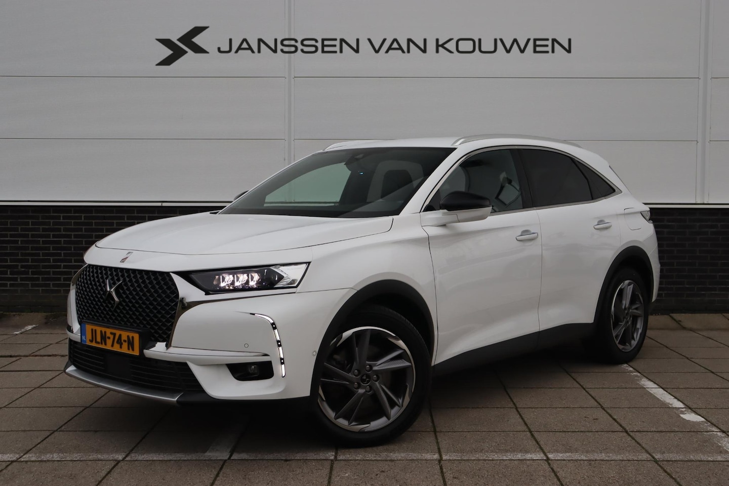 DS 7 Crossback - E-Tense Rivoli SOH 97% 225 Stoelverwarming Leder Achteruitrijcamera - AutoWereld.nl