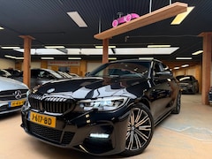 BMW 3-serie - 318i Executive Edition M Pakket Dealer Onderhouden Sfeer