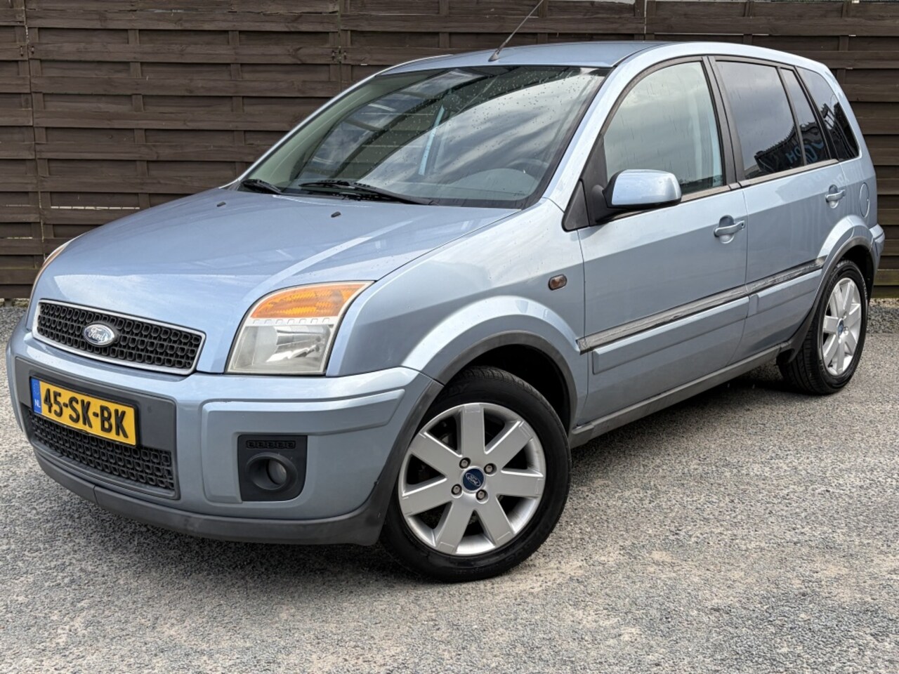 Ford Fusion - 1.4-16V Futura / Trekhaak / AC / NAP - AutoWereld.nl