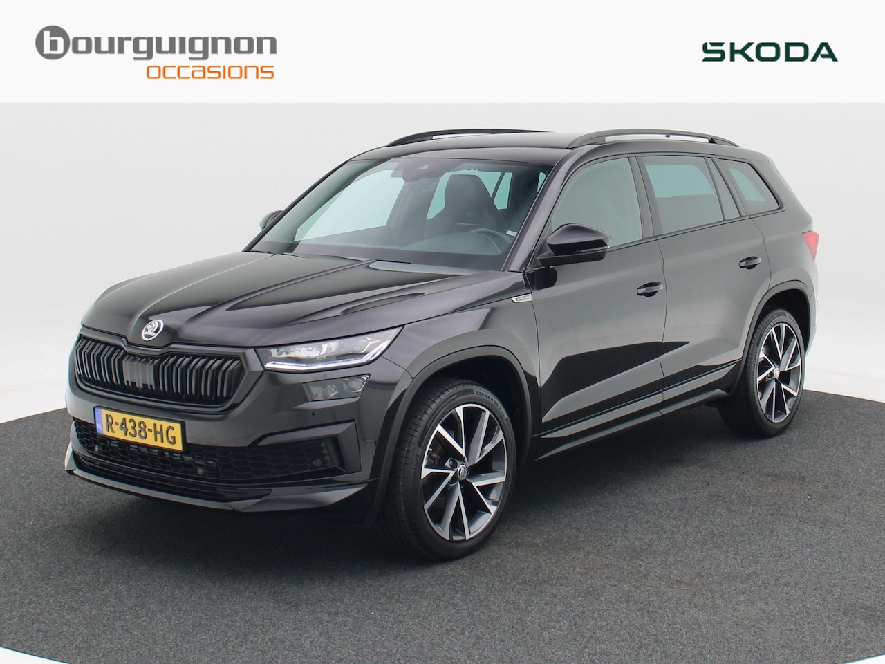 Skoda Kodiaq - 1.5 TSi 150 Pk Sportline Business | Trekhaak | Stoelverwarming | CarPlay | Camera | Climat - AutoWereld.nl