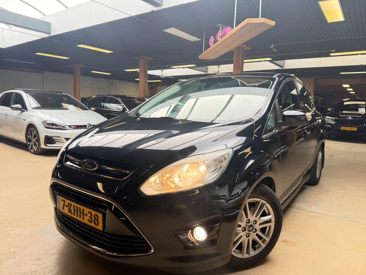 Ford C-Max - 1.0 Titanium Airco Trekhaak Cruise Control - AutoWereld.nl