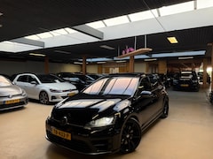 Volkswagen Golf - 2.0 TSI R 4Motion Alle Opties Pano Airco Lane Assist Cruise Control