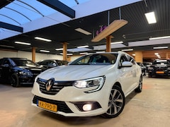 Renault Mégane Estate - 1.2 TCe Bose Facelift Digitaal Airco Sfeervrlchtng Cruise Control