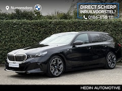 BMW 5-serie Touring - 530e | M-Sport | 20'' | Camera | Driv. Ass. Plus | Elek. Trekhaak | Comfort Access