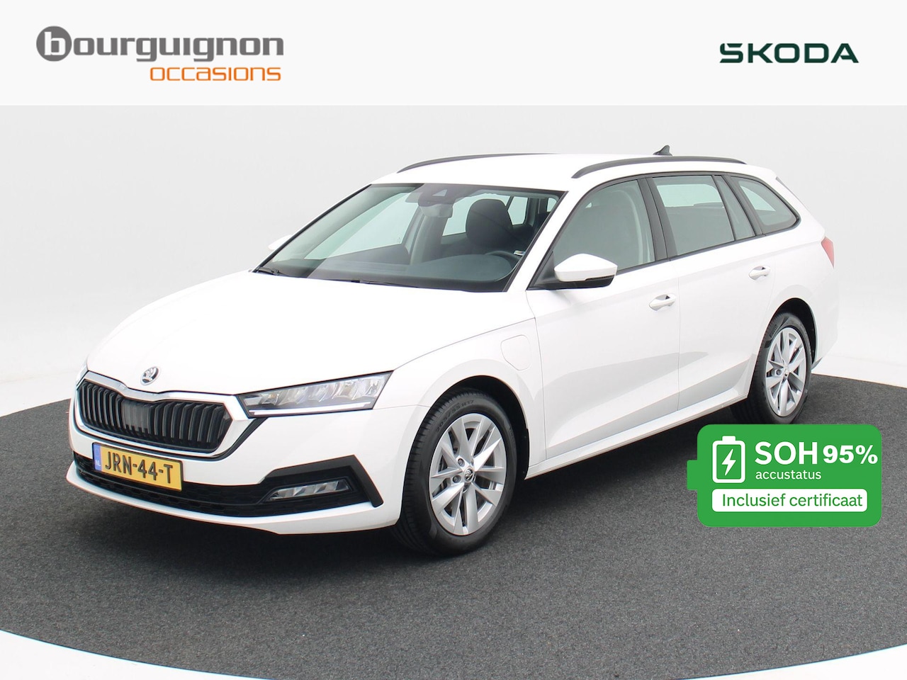 Skoda Octavia Combi - 1.4 TSI iV PHEV Business Edition | Cruise Control | Climate Control | Parkeersensoren | Ca - AutoWereld.nl