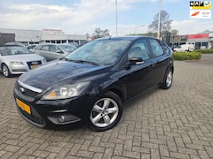Ford Focus - 1.6 Ghia/CRUIS CONTROL/PARKSENSOR