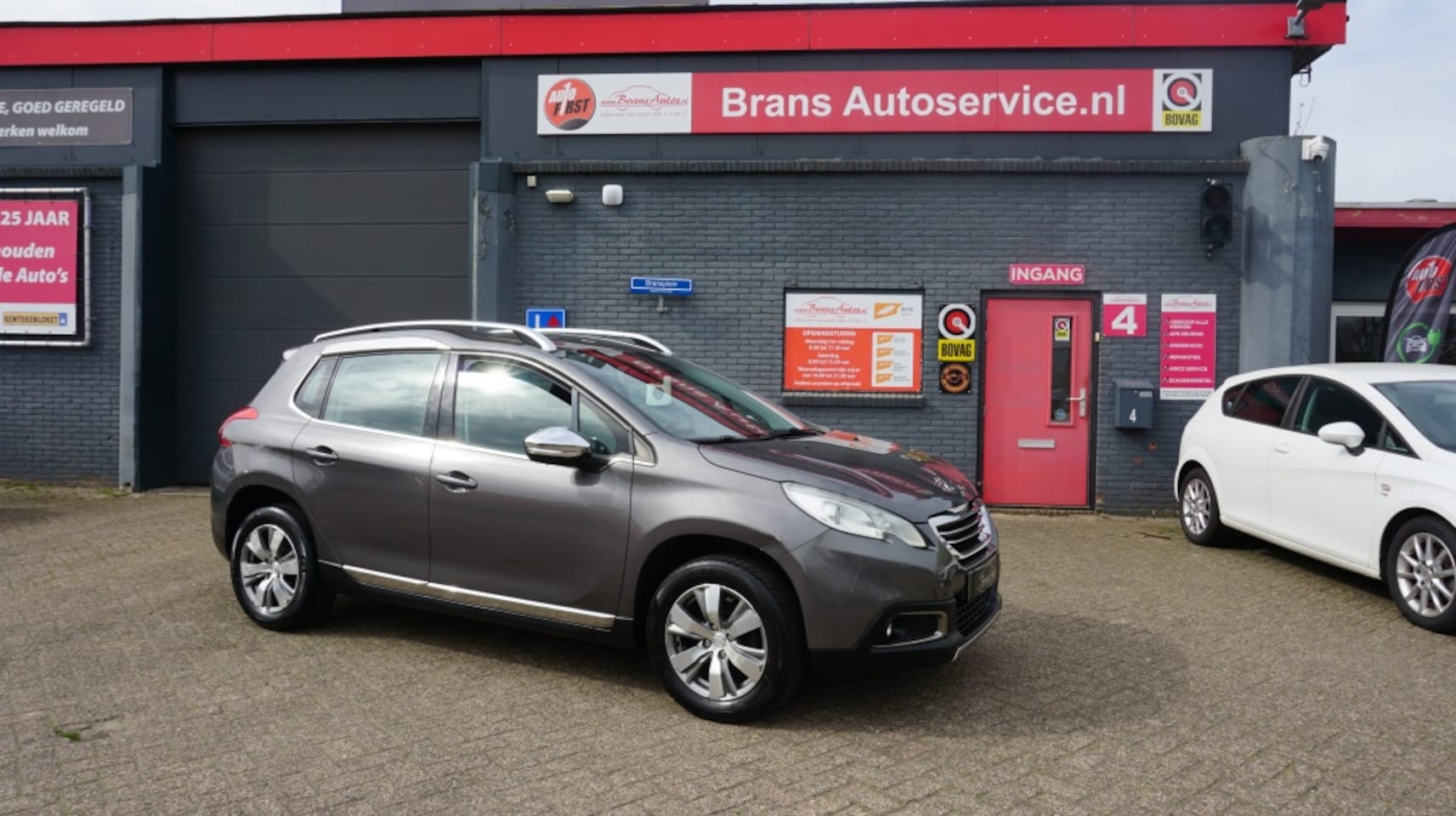 Peugeot 2008 - 1.2 VTi Allure 1.2 VTi Allure - AutoWereld.nl