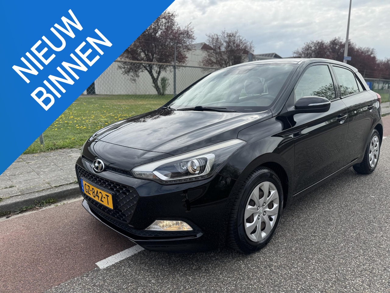 Hyundai i20 - 1.2 HP i-Motion Comfort NW MODEL|Dealer onderhouden|NL NAP| - AutoWereld.nl