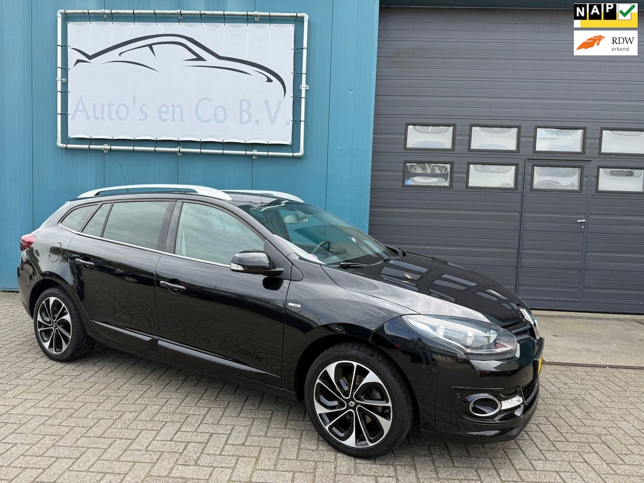 Renault Mégane Estate - 1.2 TCe Bose Half leder Clima Cruise Navigatie 17" Pdc LED Facelift model NL Auto NAP Zeer - AutoWereld.nl