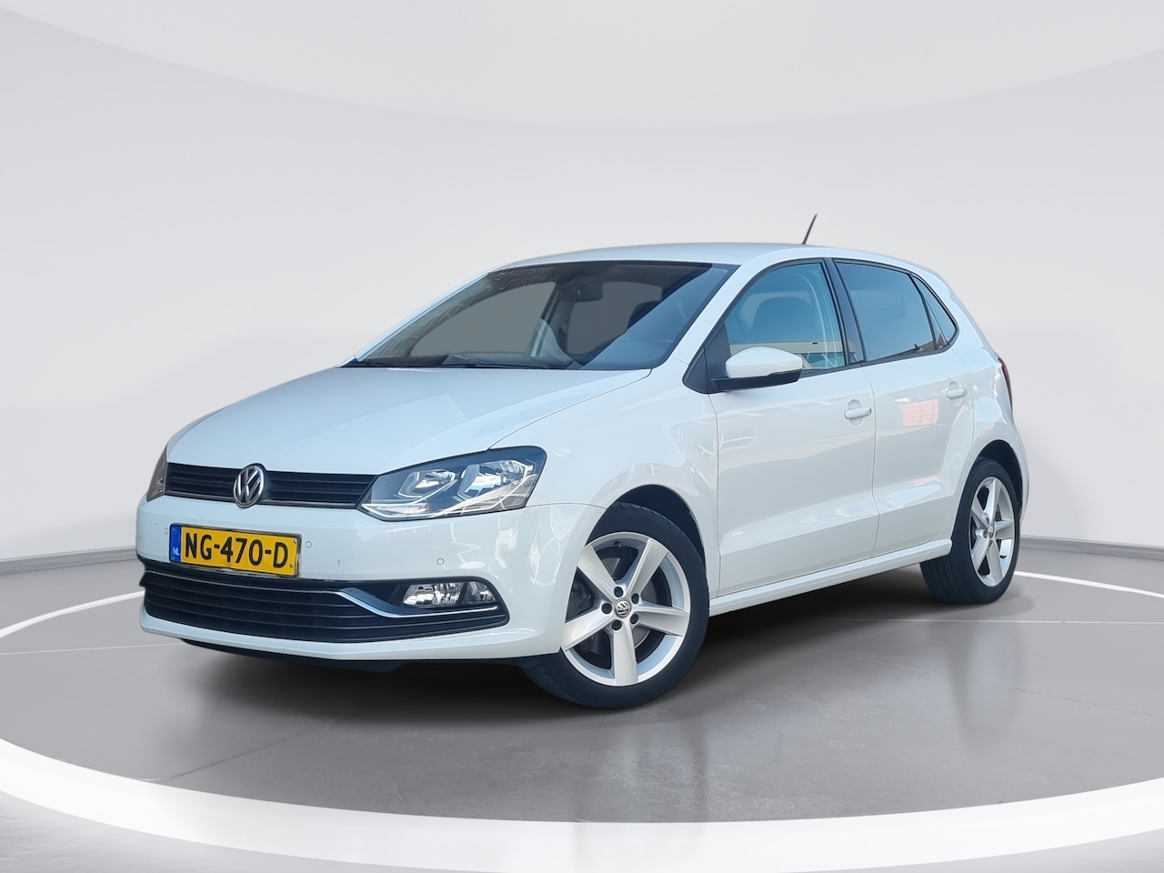 Volkswagen Polo - 1.2 TSI First Edition |PARKEERSENSOREN|CRUISE|NAVI| 18659 / 4872 - AutoWereld.nl