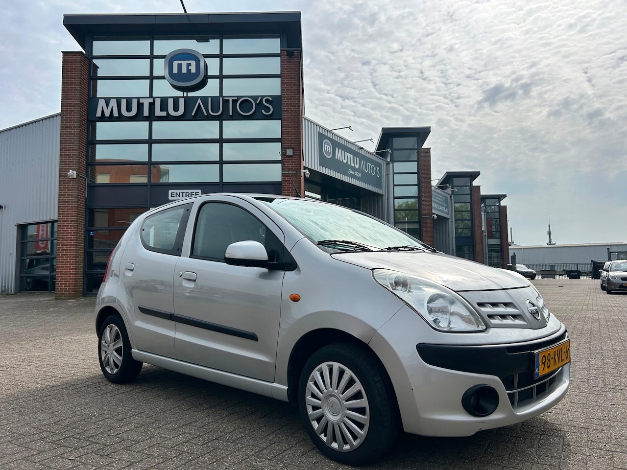 Nissan Pixo - 1.0 Acenta 5deurs Airco NAP APK - AutoWereld.nl