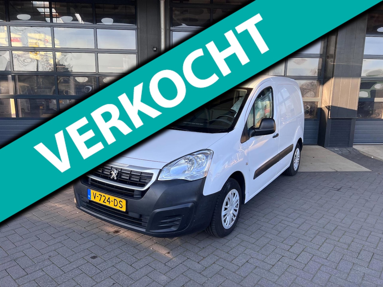 Peugeot Partner - 120 1.6 BlueHDi 75 L1 XR 120 1.6 BlueHDi 75 L1 XR - AutoWereld.nl