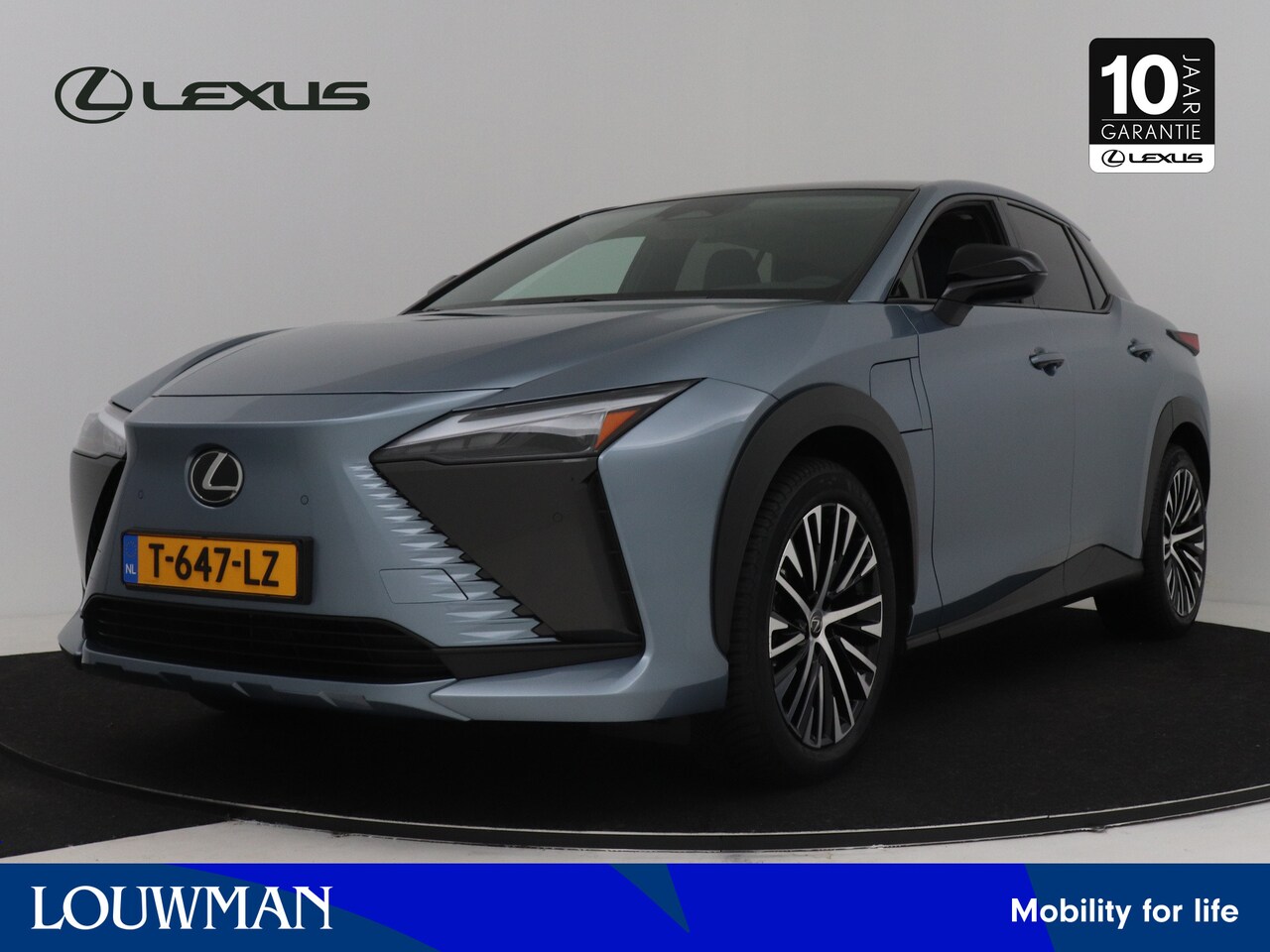 Lexus RZ - 450e DIRECT-4 AWD Executive | Lexus Link Pro multimedia | Stoel- en stuurverwarming | - AutoWereld.nl