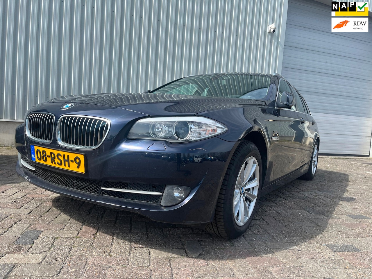 BMW 5-serie Touring - 520d - Start Niet - Schade - AutoWereld.nl