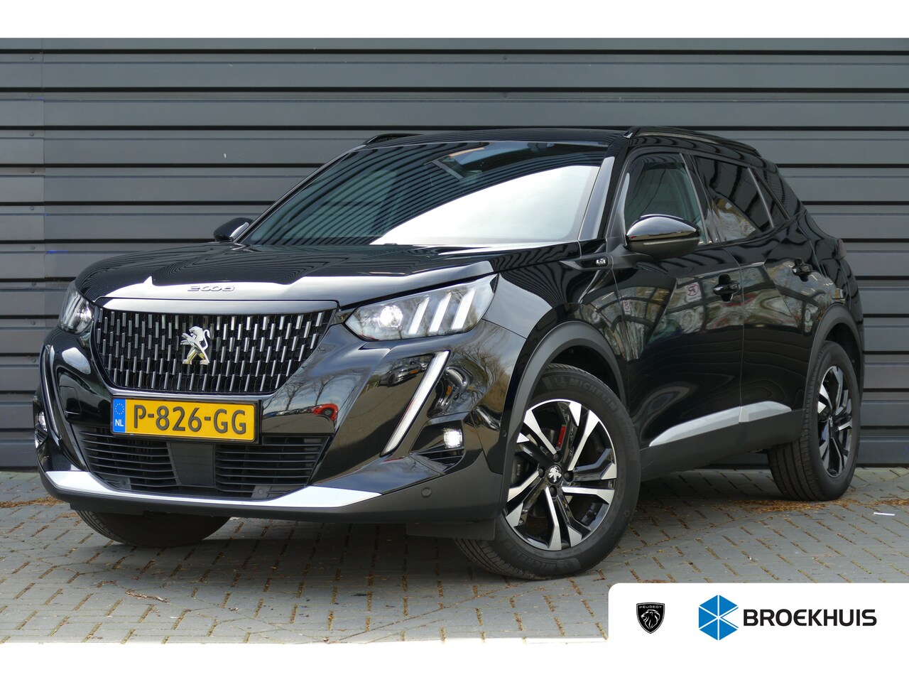 Peugeot 2008 - 1.2 PURETECH 130PK GT / NAVI / CLIMA / CAMERA / PANO.DAK / AFN. TREKHAAK / KEYLESS / FULL- - AutoWereld.nl