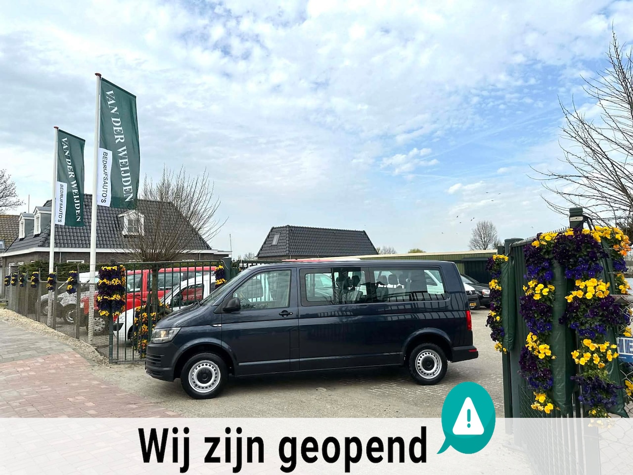 Volkswagen Transporter Kombi - 2.0 TDI L2H1 3 + 3 + 3 Opstelling Marge Euro 6 - AutoWereld.nl