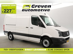 Volkswagen Crafter - 2.0 TDI L2H2 | Airco | Camera | Cruise | 3 Zits | Trekhaak | Navi | Sidebars