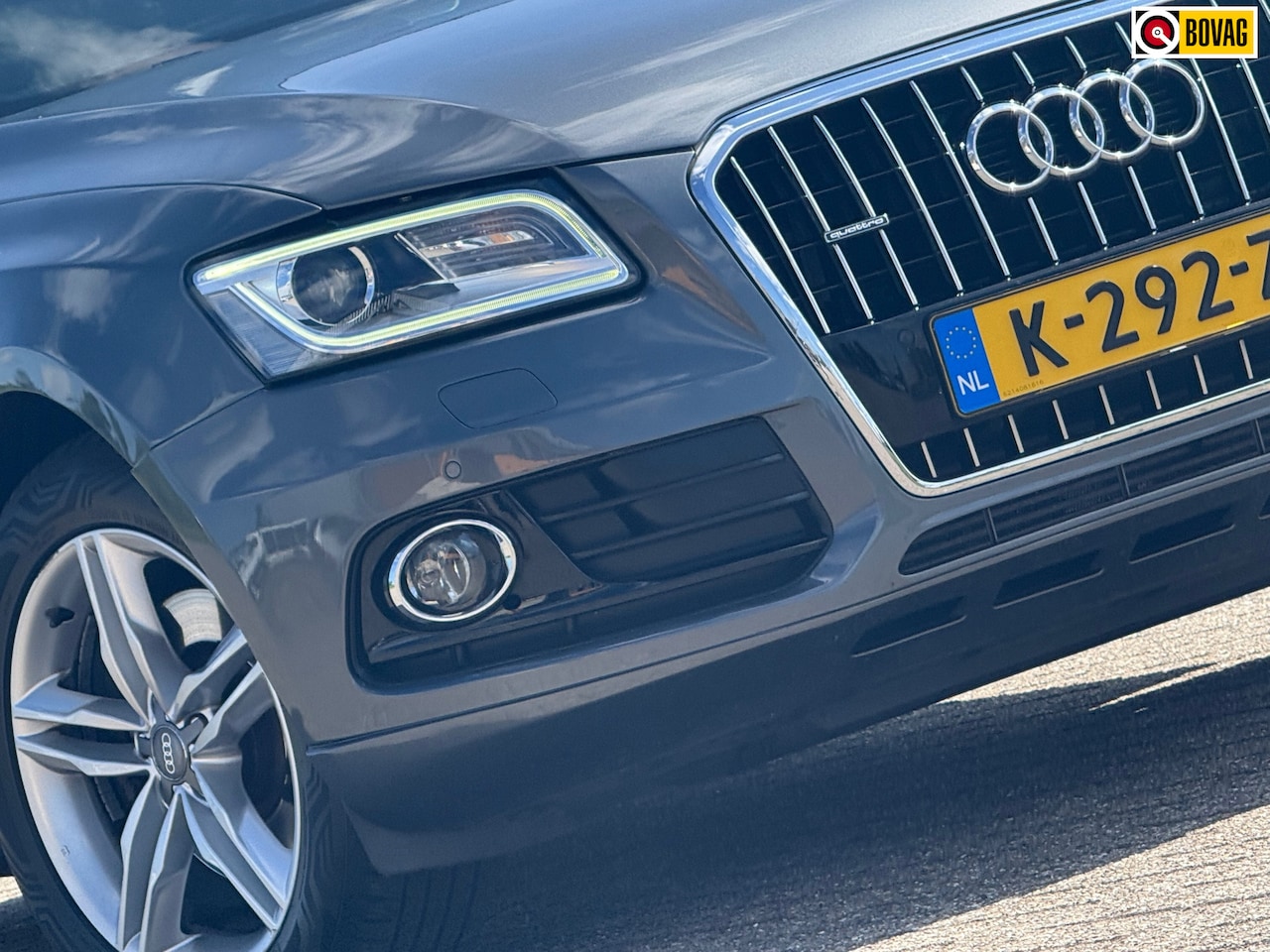 Audi Q5 - 2.0 TFSI hybrid quattro Pro Line Plus - Monsoon Grijs/Milano Leder - Panorama/schuifdak - AutoWereld.nl