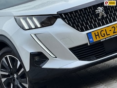 Peugeot 2008 - 1.2 PureTech GT Pack 155pk Automaat - Blanc Nacre - i-Cockpit/Carplay/Dab+