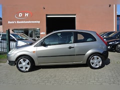 Ford Fiesta - 1.25-16V Centennial apk 12-04-2027 inruil mogelijk nap