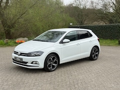 Volkswagen Polo - 1.0 High Line R-LINE VELGEN I CARPLAY I PDC I CRUISE I AIRCO