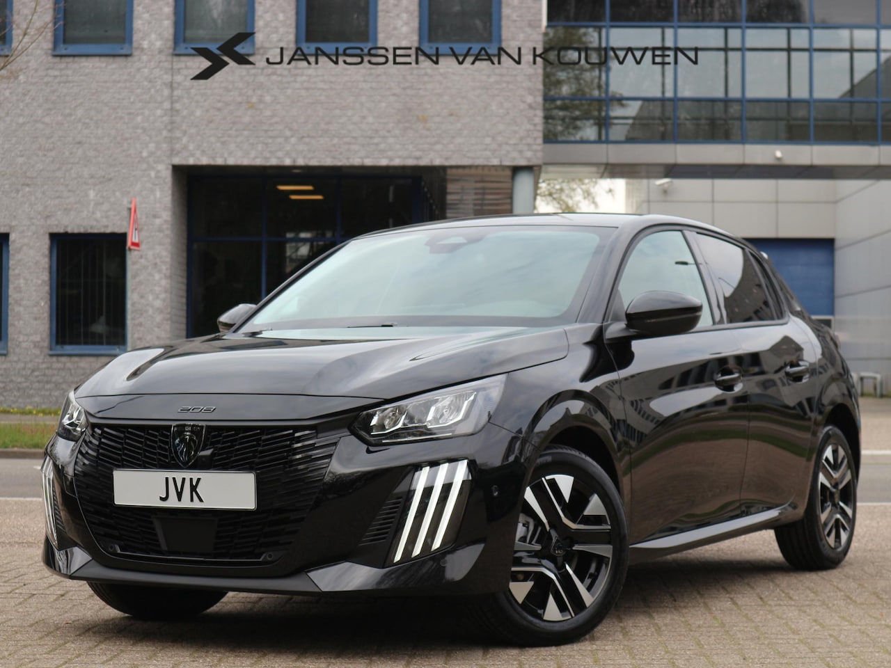 Peugeot 208 - 1.2 Hybrid 110 e-DCS6 Allure / 360 Camera / Navigatie / 2+6 Jaar Garantie - AutoWereld.nl