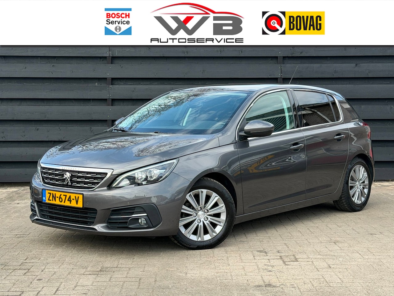 Peugeot 308 - 1.2 PureTech Allure Pano I Carplay I PDC - AutoWereld.nl