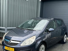 Opel Corsa - 1.2-16V Essentia