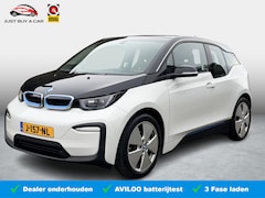 BMW i3 - Basis 120Ah 42 kWh SOH 92, 9% / Warmtepomp / 3 Fase / Dealeronderhouden / Full LED /
