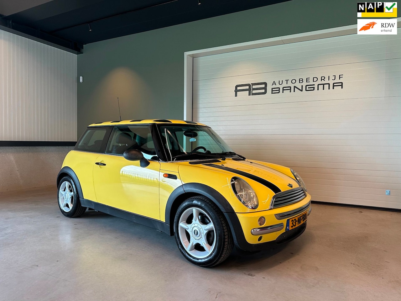 MINI One - Mini 1.6 PEPPER-uitv|AIRCONDITIONING|BLUETOOTH|LM-VELGEN|MP3+AUX|STUURBEKRACHTIGING|NAP|ni - AutoWereld.nl
