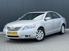 Toyota Camry - 2.4 Hybrid Leder - Schuifdak - Unieke Auto - Complete Historie