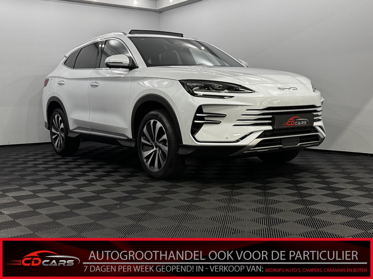 BYD Seal U - 1.5 DM-i FWD Boost 360 Camera, Pano, Leder, Navi, Infinity, Elektrische achterklep, Head-u - AutoWereld.nl