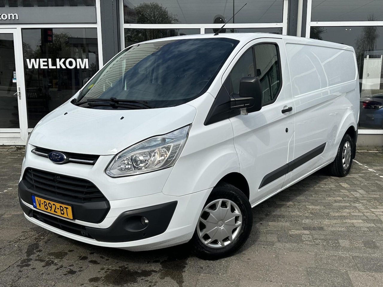 Ford Transit Custom - 2.2 TDCI L2H1 Trend|New Roetfilter|Rijkl - AutoWereld.nl