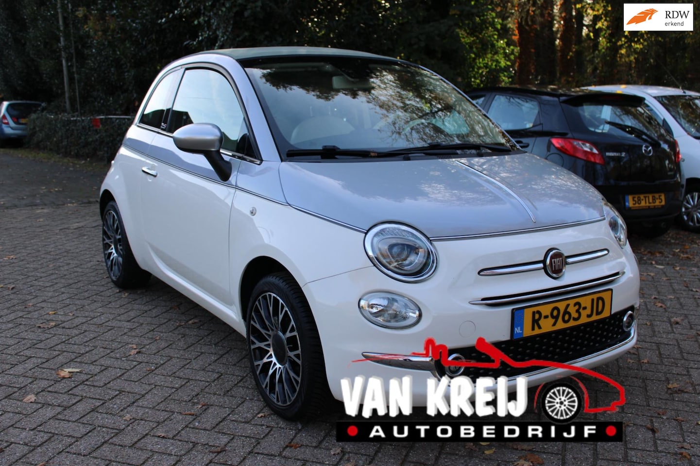 Fiat 500 - 1.2 CABRIO Lounge. Carplay, Airco, Cv, LM, Pdc. - AutoWereld.nl