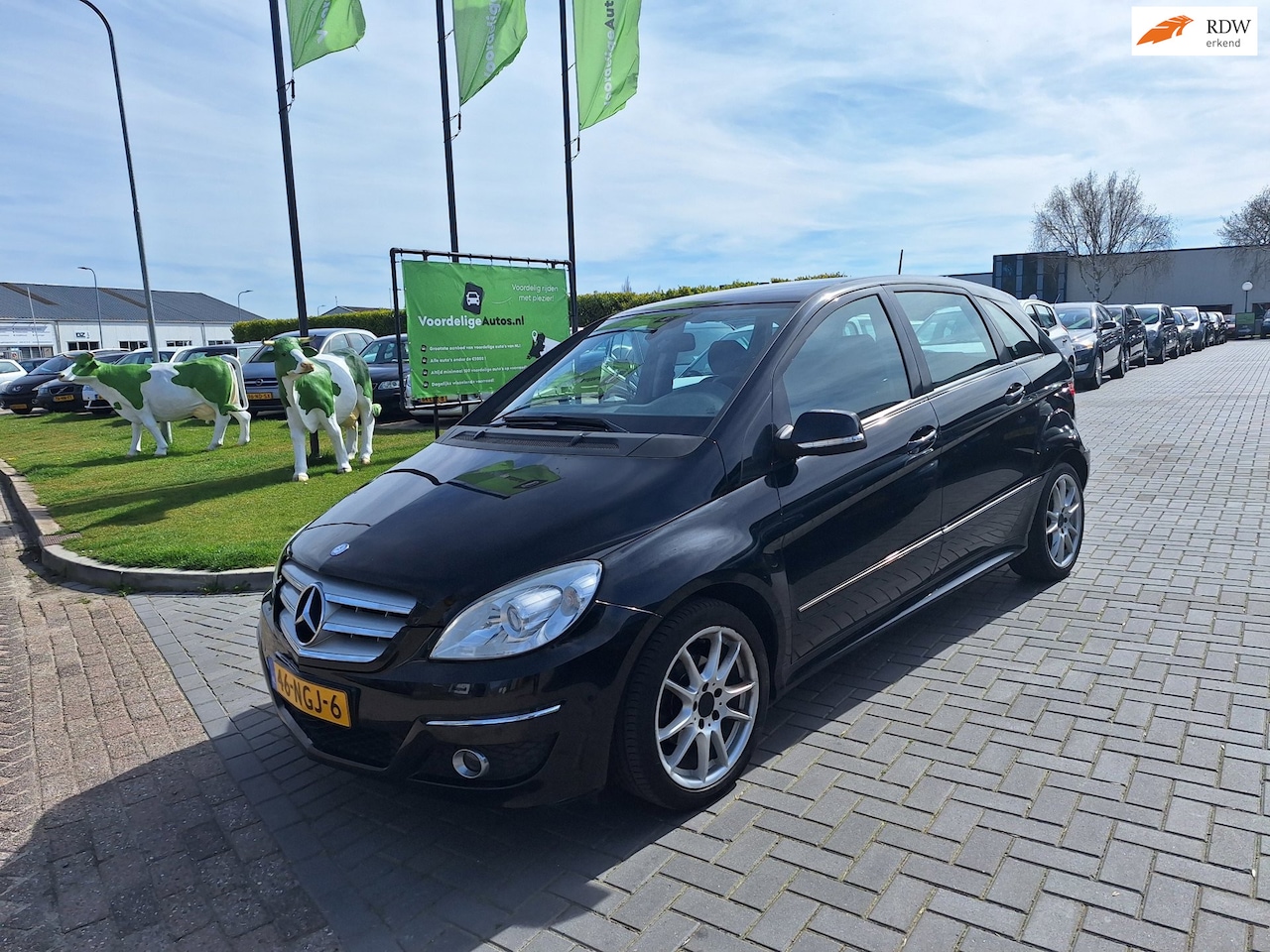 Mercedes-Benz B-klasse - 170 / Nette auto / APK november 2026 - AutoWereld.nl