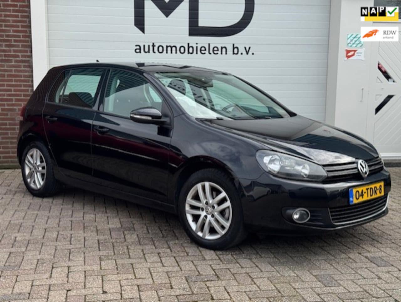Volkswagen Golf - 1.2 TSI Highline - Cruise - Navi - Climate - AutoWereld.nl