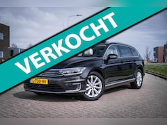 Volkswagen Passat Variant - 1.4 TSI GTE virt cockpit Trekhaak Highline