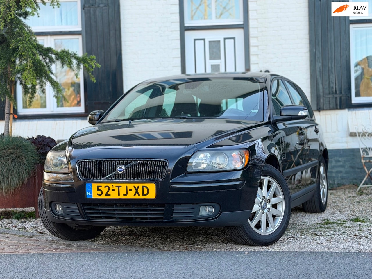 Volvo V50 - 1.6D Edition I|Trekhaak|Cruise| - AutoWereld.nl