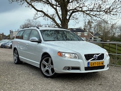 Volvo V70 - 2.5T Summum | R-Design + Clima + Cruise + Leder nu € 11.975,