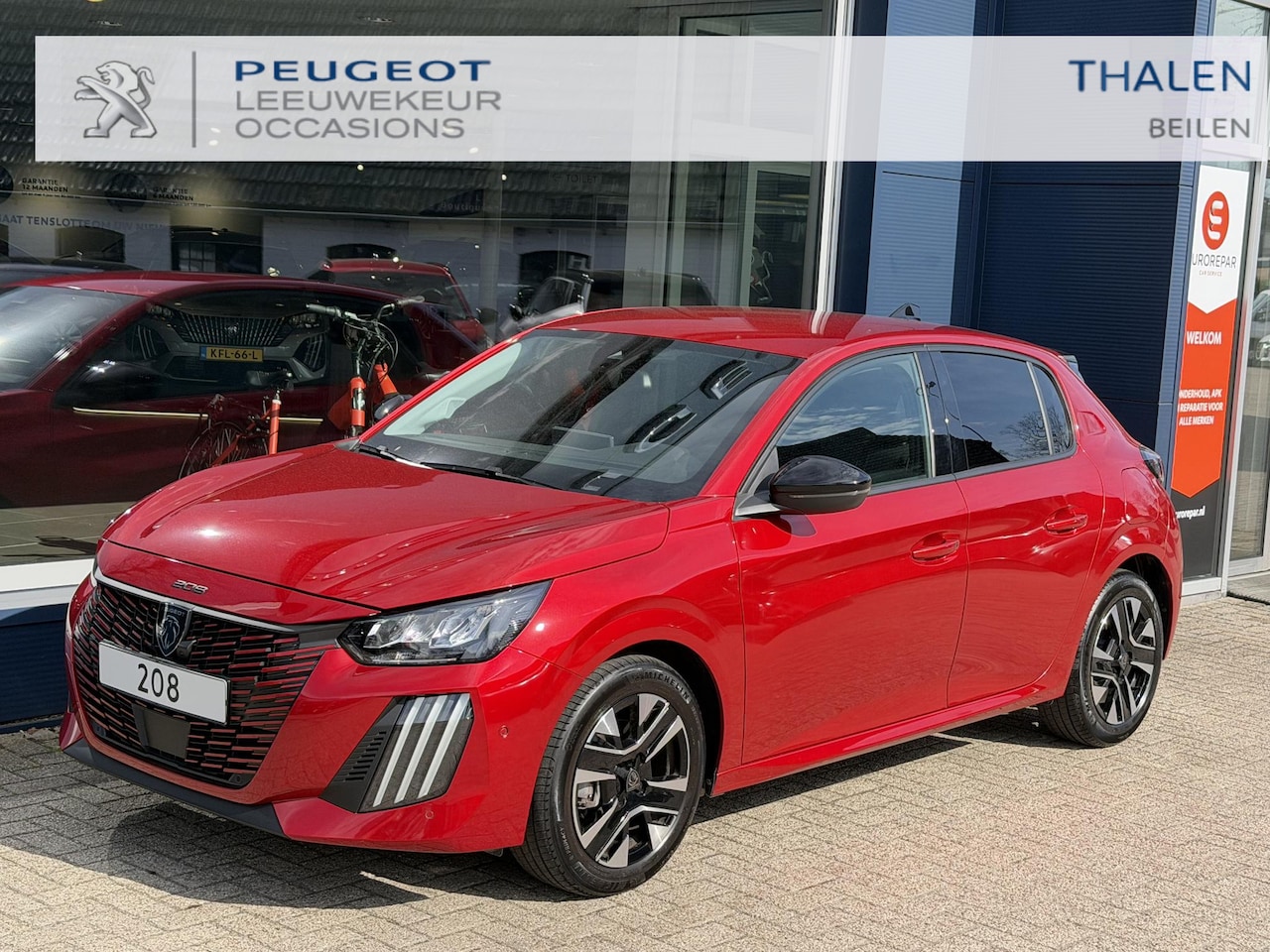 Peugeot 208 - 1.2 Turbo 100 PK Allure | Bouwjaar 2025 | Navigatie | 360 Graden Camera | LED Verlichting - AutoWereld.nl