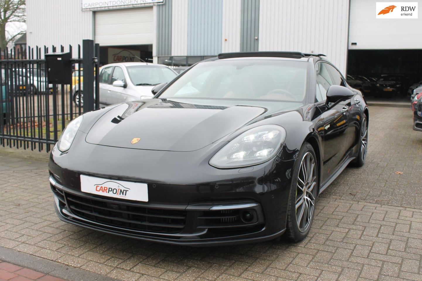 Porsche Panamera - 2.9 4 E-Hybrid Exec. 462PK Sport Chrono Pano VOL!!! - AutoWereld.nl